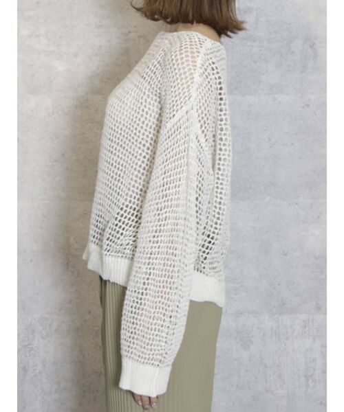 dazzlin（ダズリン）の「ラメ混メッシュニットトップス（ニット/セーター・レディース・アイボリー/チャコールグレー/ブラウン/ベージュ・FREE）」の19枚目の写真