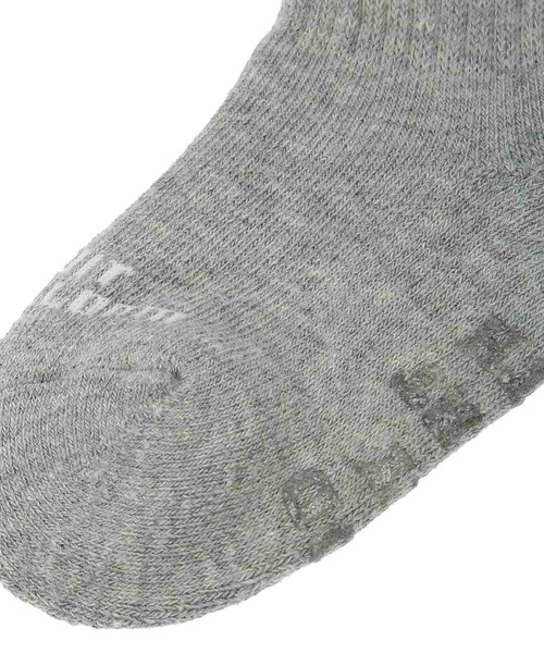 FRUIT OF THE LOOM（フルーツオブザルーム）の「【FRUIT OF THE LOOM】【KIDS】クォーター丈刺繍３Pソックス（ソックス/靴下・キッズ・マルチ・16cm-18cm/13cm-15cm）」の6枚目の写真