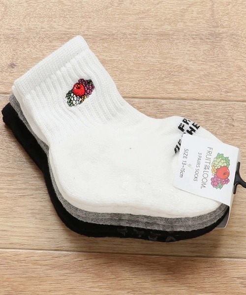 FRUIT OF THE LOOM（フルーツオブザルーム）の「【FRUIT OF THE LOOM】【KIDS】クォーター丈刺繍３Pソックス（ソックス/靴下・キッズ・マルチ・16cm-18cm/13cm-15cm）」の8枚目の写真