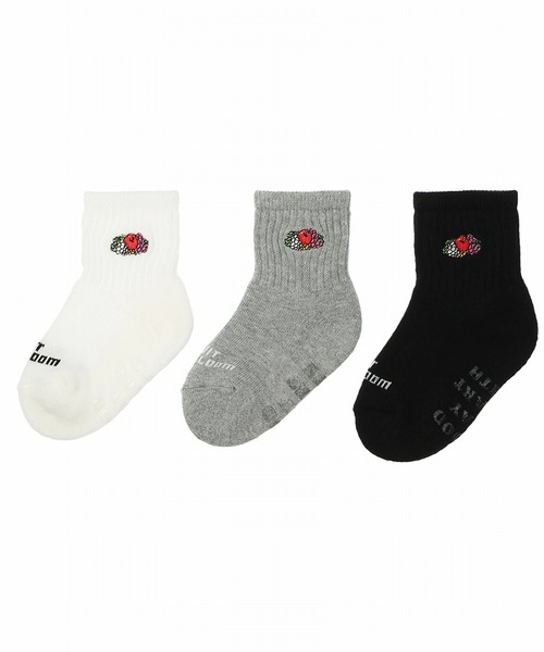 FRUIT OF THE LOOM（フルーツオブザルーム）の「【FRUIT OF THE LOOM】【KIDS】クォーター丈刺繍３Pソックス（ソックス/靴下・キッズ・マルチ・16cm-18cm/13cm-15cm）」の19枚目の写真