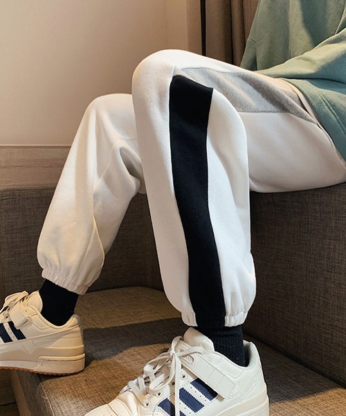 neos(ネオス)の「【neos -addictive design-】ルーズシルエット 切替ライン スウェットパンツ(スウェットパンツ・メンズ・グレー/ホワイト/ブラック・X-LARGE/LARGE/MEDIUM)」の21枚目の写真
