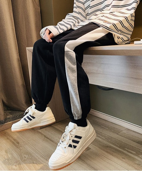 neos(ネオス)の「【neos -addictive design-】ルーズシルエット 切替ライン スウェットパンツ(スウェットパンツ・メンズ・グレー/ホワイト/ブラック・X-LARGE/LARGE/MEDIUM)」の22枚目の写真
