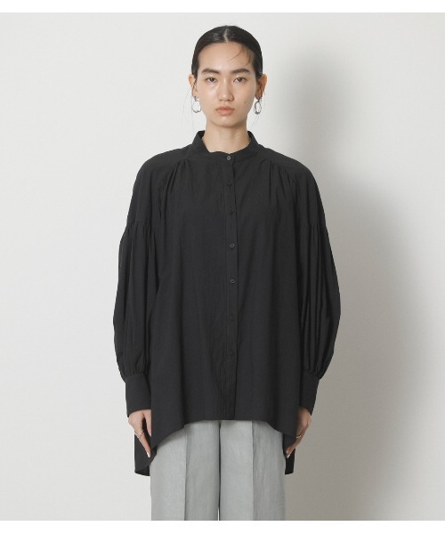 crie conforto(クリーコンフォルト)の「後ろギャザーボリュームブラウス(シャツ/ブラウス・レディース・ブラック/オフホワイト・FREE)」の15枚目の写真