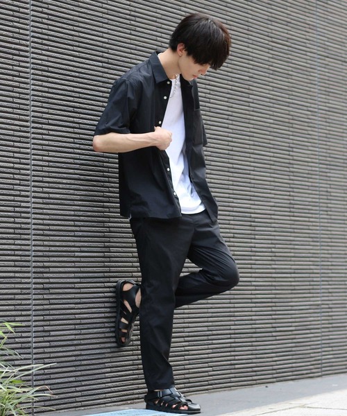 SITRY（シトリー）の「ドレープストレッチ レギュラーカラーシャツ＆テーパードパンツ セットアップ（セットアップ・メンズ・ライトグレー/ブラック/ネイビー/カーキ/グレー・LL/M/L）」の2枚目の写真