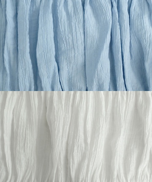 ANDJ(アンドジェイ)の「シャーリングプリーツパワーショルダーブラウス(シャツ/ブラウス・レディース・ブルー/ホワイト・M)」の10枚目の写真