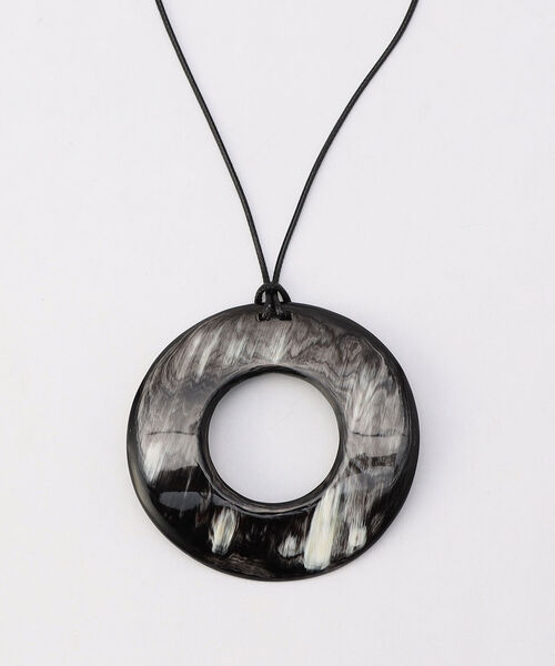 NOLLEY’S（ノーリーズ）の「【SOYANG /ソーヤング】ホーンリングネックレス（ネックレス・レディース・ブラック/ベージュ・FREE）」の8枚目の写真