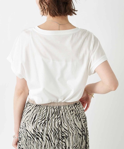 RIVE DROITE（リヴドロワ）の「何枚でも揃えたくなる　リヨセルコットンVネックカットソー＜BASIC＞（Tシャツ/カットソー・レディース・チャコールグレー/ブラック/オフホワイト/サックスブルー/ピンク/モカ・FREE）」の2枚目の写真