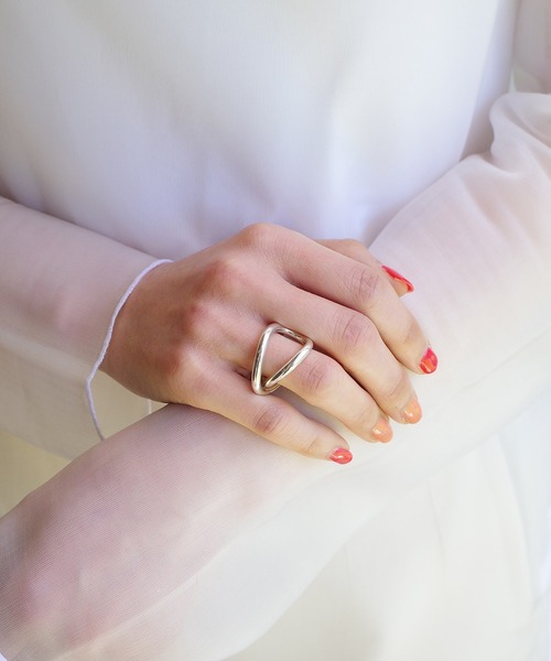 Lemme.（レム）の「【別注】Lemme for ISOLATION /Twist Earcuff  / イヤーカフ / シルバー925（イヤーカフ・レディース・シルバー・FREE）」の18枚目の写真