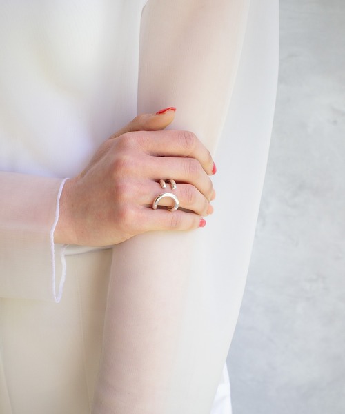 Lemme.（レム）の「【別注】Lemme for ISOLATION /Twist Earcuff  / イヤーカフ / シルバー925（イヤーカフ・レディース・シルバー・FREE）」の12枚目の写真