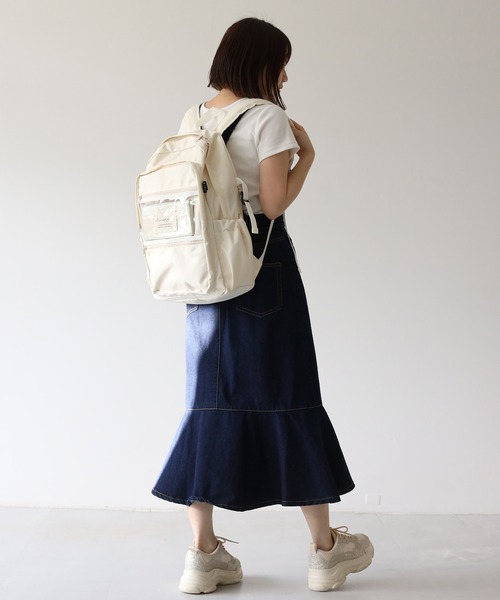 one after another NICE CLAUP（ワンアフターアナザーナイスクラップ）の「PVCリュック（ショルダーバッグ・レディース・ブラック/アイボリー/カーキ・FREE）」の9枚目の写真