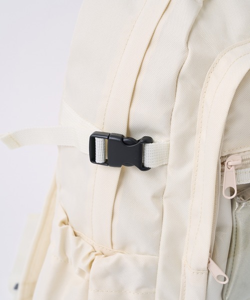 one after another NICE CLAUP（ワンアフターアナザーナイスクラップ）の「PVCリュック（ショルダーバッグ・レディース・ブラック/アイボリー/カーキ・FREE）」の22枚目の写真