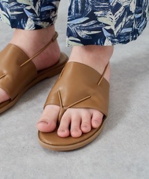 トングストラップ フラットサンダル