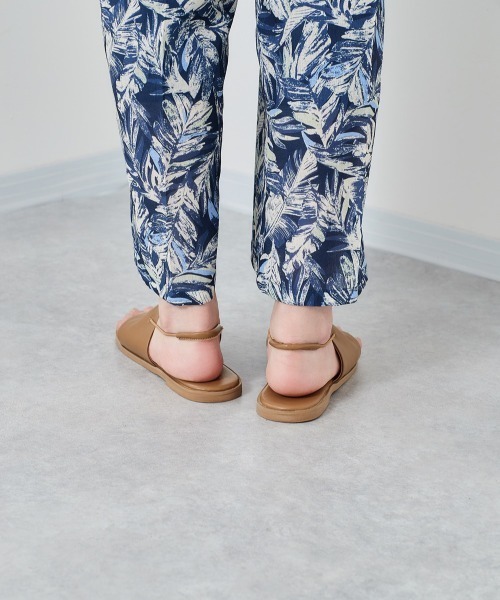 cepo(セポ)の「トングストラップ フラットサンダル(サンダル・レディース・ブラック/キャメル・M/L)」の9枚目の写真