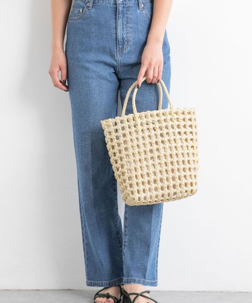 RODE SKO（ロデスコ）の「MARINA スクエアメッシュかごバッグ（かごバッグ・レディース・アイボリー/ブラック・ONE）」の5枚目の写真