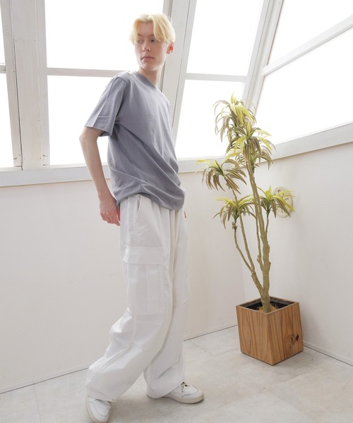 FRUIT OF THE LOOM(フルーツオブザルーム)の「FTL表撥水裏吸水Tシャツ / 半袖 / インナー / シンプル / カジュアル / 無地 / ユニセックス(Tシャツ/カットソー・メンズ・グレー/ホワイト/ブラック・LL/M/L)」の18枚目の写真