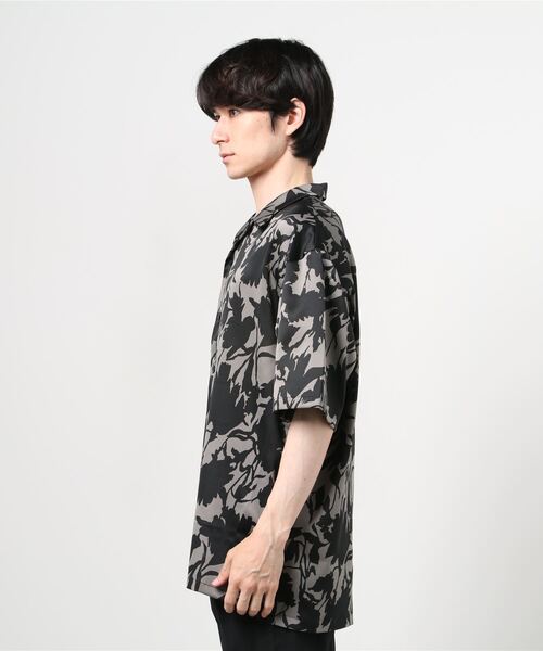 LUSOR(ルーソル)の「LUSOR(ルーソル)SHADOW FLOWER SS SH/シャドウフラワー ショートスリーブシャツ(シャツ/ブラウス・メンズ・グレー/エメラルド・FREE)」の4枚目の写真