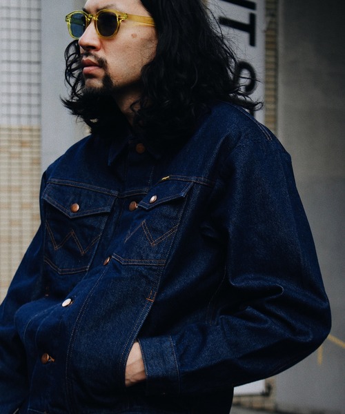 Wrangler(ラングラー)の「Wrangler/ラングラー TRUCKER JACKET/デニムジャケット ジージャン はおり(デニムジャケット・メンズ・ワンウォッシュ/インディゴブルー・SMALL/MEDIUM/LARGE/X-LARGE)」の6枚目の写真