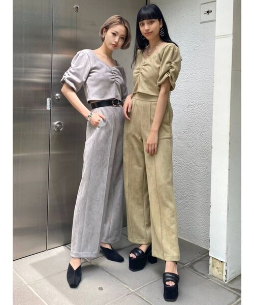 EMODA（エモダ）の「ハイウエストルーズワイドパンツ（その他パンツ・レディース・グレー/ブラック/ブラウン/カーキ・SMALL/MEDIUM）」の12枚目の写真