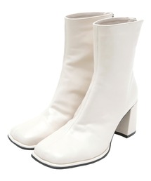 ﾜｲﾄﾞｽｸｴｱﾄｩｼｮｰﾄﾌﾞｰﾂ