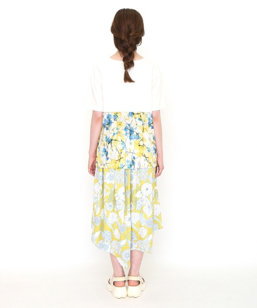 Design Tshirts Store graniph（デザイン　ティーシャツ　ストア　グラニフ）の「ショウイーフラワーズ｜プリントロングスカート（スカート・レディース・イエロー・FREE）」の4枚目の写真