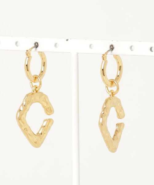 G.V.G.V.(ジーヴィージーヴィー)の「SIGNATURE "G" HOOP EARRING(ピアス(両耳用)・レディース・シルバー/ゴールド・ONE SIZE)」の6枚目の写真