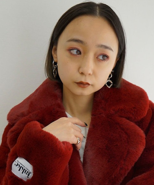 G.V.G.V.(ジーヴィージーヴィー)の「SIGNATURE "G" HOOP EARRING(ピアス(両耳用)・レディース・シルバー/ゴールド・ONE SIZE)」の12枚目の写真