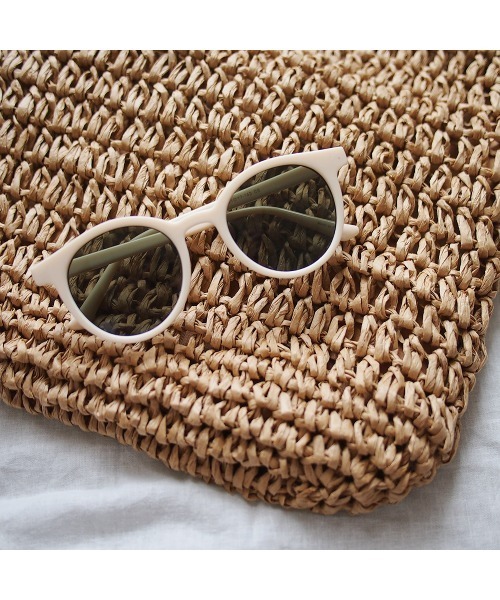 Marient（マリエント）の「Round Frame Sunglasses/サングラス（サングラス・レディース・ブラック/アイボリー・FREE）」の4枚目の写真