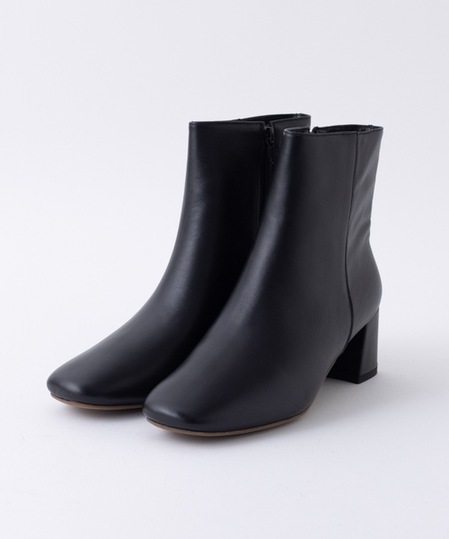 Rouge vif(ルージュヴィフ)の「【REMME】スクエアショートブーツ(ブーツ・レディース・ブラック/オフホワイト・38/39/35/36/37)」の2枚目の写真