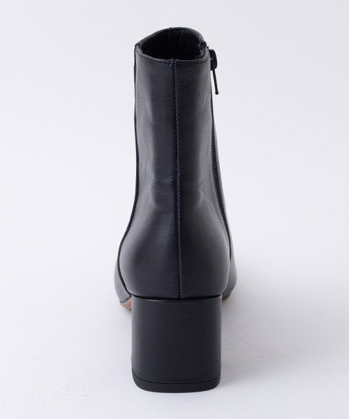 Rouge vif(ルージュヴィフ)の「【REMME】スクエアショートブーツ(ブーツ・レディース・ブラック/オフホワイト・38/39/35/36/37)」の10枚目の写真