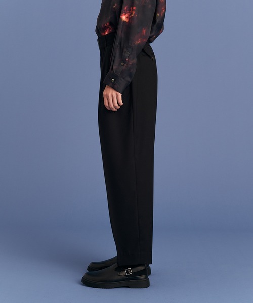 UP START（アップスタート）の「2TACK BELTED PANTS/2タックベルトパンツ（その他パンツ・メンズ・ブラック/グレー・MEDIUM/LARGE）」の6枚目の写真