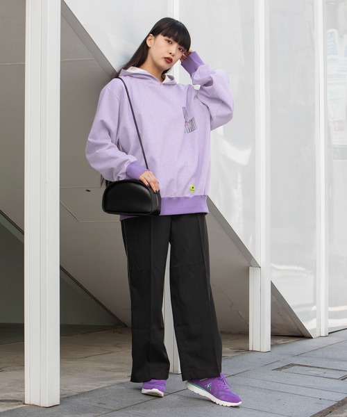 le coq sportif(ルコックスポルティフ)の「【池田エライザコラボ】LA セーヌ II ワイド EZ / LA SEINE II WIDE EZ シューズ スニーカー 靴 スポーツウェア(スニーカー・レディース・パープル/ベージュ・23.0cm/25.0cm/23.5cm/24.0cm/22.5cm/24.5cm)」の19枚目の写真