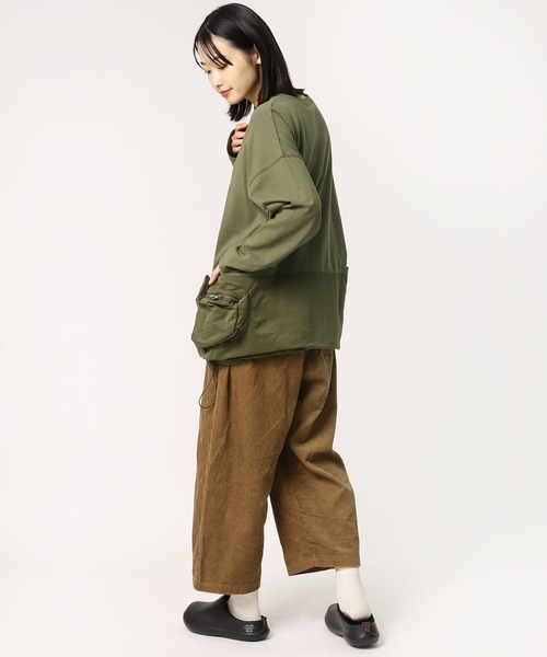 nappalm(ナップパーム)の「【 nappalm / ナップパーム 】 ビックシルエット ポケットロンT 406920190 NPP(Tシャツ/カットソー・レディース・カーキ/ナチュラル/ブラック/ネイビー・FREE)」の15枚目の写真