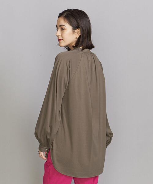 BEAUTY&YOUTH UNITED ARROWS（ビューティーアンドユースユナイテッドアローズ）の「BY ボタンスキッパー ロングスリーブカットソー◆（Tシャツ/カットソー・レディース・ホワイト/ブラック/オリーブ・FREE）」の12枚目の写真