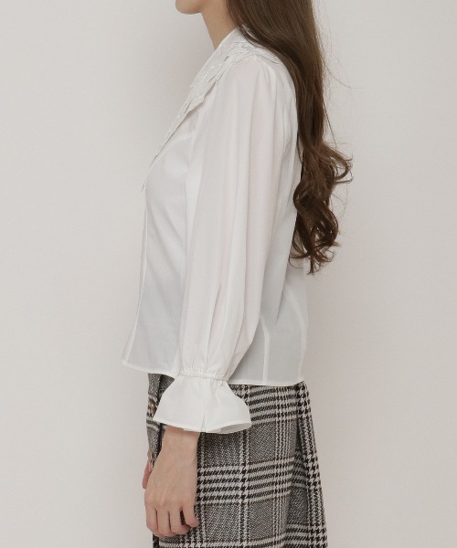 WILLSELECTION（ウィルセレクション）の「カットワーク付け襟ブラウス 