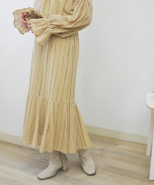 Brownie（ブラウニー）の「Brownie コットンレースフレアー切替スカート（スカート・レディース・ベージュ/ブラウン/カーキ/ピンク・FREE）」の2枚目の写真