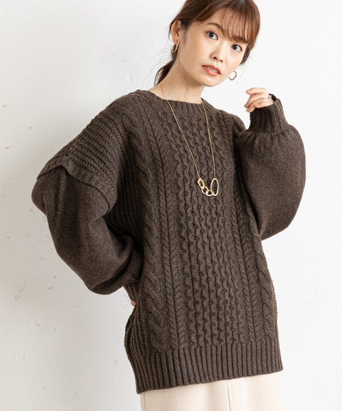 prose verse（プロズヴェール）の「袖切替ケーブル編みニット（ニット/セーター・レディース・ベージュ/ブラウン/グリーン・MEDIUM）」の2枚目の写真