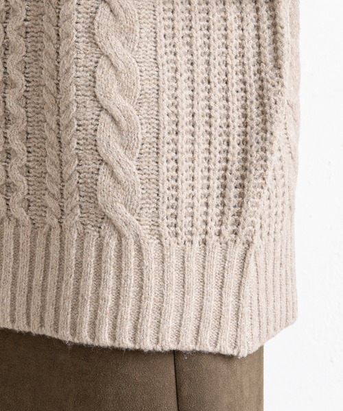 prose verse（プロズヴェール）の「袖切替ケーブル編みニット（ニット/セーター・レディース・ベージュ/ブラウン/グリーン・MEDIUM）」の11枚目の写真