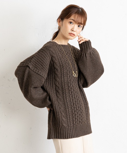 prose verse（プロズヴェール）の「袖切替ケーブル編みニット（ニット/セーター・レディース・ベージュ/ブラウン/グリーン・MEDIUM）」の8枚目の写真