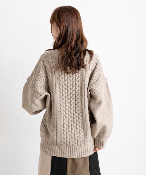 prose verse（プロズヴェール）の「袖切替ケーブル編みニット（ニット/セーター・レディース・ベージュ/ブラウン/グリーン・MEDIUM）」の13枚目の写真