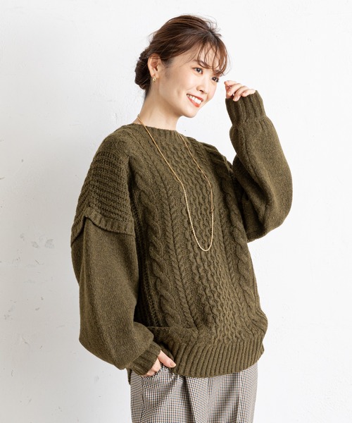 prose verse（プロズヴェール）の「袖切替ケーブル編みニット（ニット/セーター・レディース・ベージュ/ブラウン/グリーン・MEDIUM）」の6枚目の写真