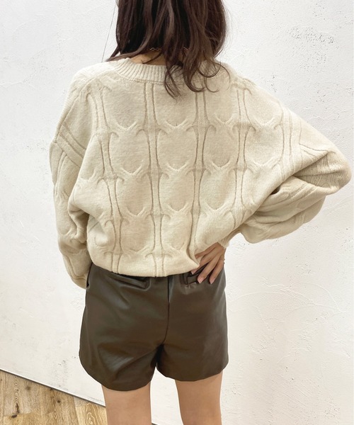 apres jour(アプレジュール)の「ケーブルゆるニット【ZOZOTOWN限定アイテム】(ニット/セーター・レディース・ラベンダー/モカ/アイボリー/サックスブルー・X-LARGE/フリー)」の9枚目の写真