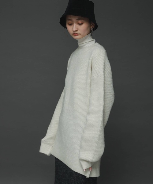 SENSE OF PLACE by URBAN RESEARCH（センスオブプレイスバイアーバンリサーチ）の「ストレッチアルパカバックスリットセーター（ニット/セーター・レディース・カーキ/ブラック/アイボリー・ONE）」の9枚目の写真