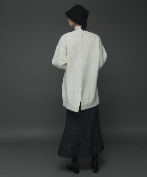 SENSE OF PLACE by URBAN RESEARCH（センスオブプレイスバイアーバンリサーチ）の「ストレッチアルパカバックスリットセーター（ニット/セーター・レディース・カーキ/ブラック/アイボリー・ONE）」の21枚目の写真