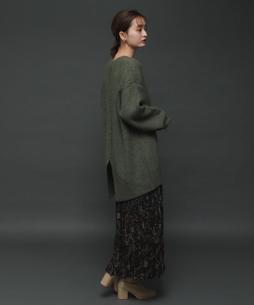 SENSE OF PLACE by URBAN RESEARCH（センスオブプレイスバイアーバンリサーチ）の「ストレッチアルパカバックスリットセーター（ニット/セーター・レディース・カーキ/ブラック/アイボリー・ONE）」の6枚目の写真