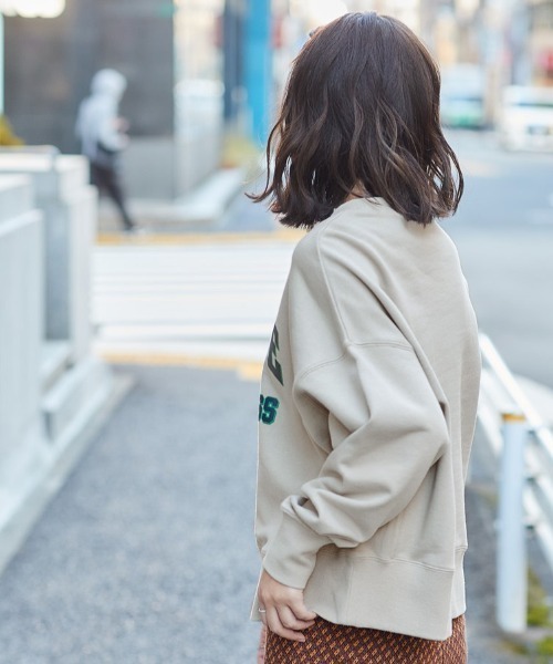 cepo(セポ)の「カレッジロゴスウェット(スウェット・レディース・チャコール/グレー/カーキ/ブルー・M)」の7枚目の写真