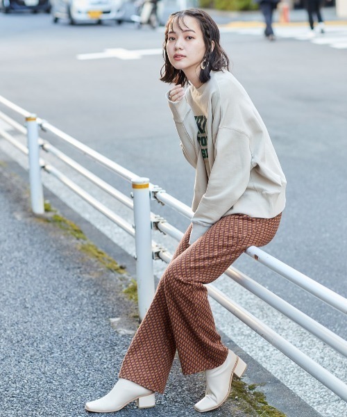 cepo(セポ)の「カレッジロゴスウェット(スウェット・レディース・チャコール/グレー/カーキ/ブルー・M)」の12枚目の写真