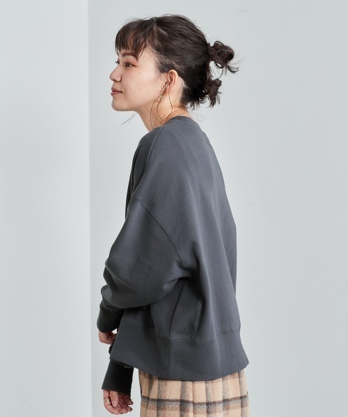 cepo(セポ)の「カレッジロゴスウェット(スウェット・レディース・チャコール/グレー/カーキ/ブルー・M)」の14枚目の写真