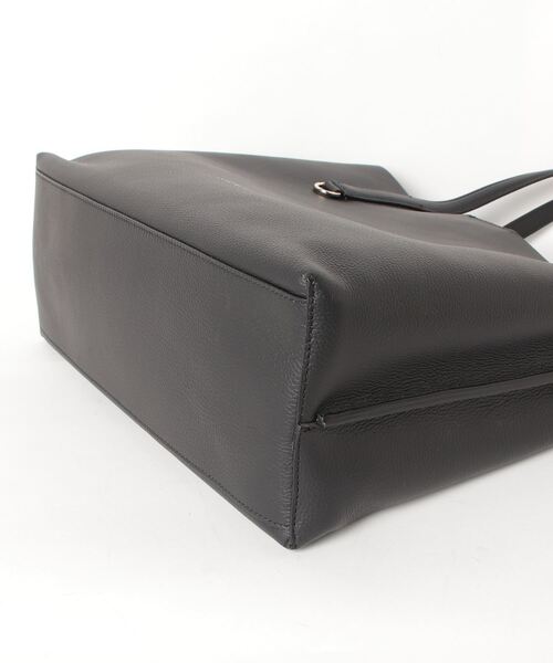 COCCINELLE（コチネレ）の「《COCCINELLE/コチネレ》MATINNE SHOPPING（トートバッグ・レディース・ブラック系その他/ブルー系その他・FREE）」の6枚目の写真