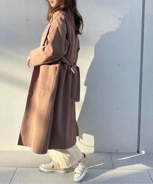 Meli rich（メリーリッチ）の「ベルト付き。オーバーサイズロングガウンコート（チェスターコート・レディース・オリーブ/モカ・MEDIUM）」の7枚目の写真