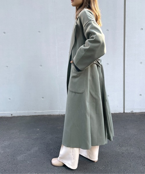 Meli rich（メリーリッチ）の「ベルト付き。オーバーサイズロングガウンコート（チェスターコート・レディース・オリーブ/モカ・MEDIUM）」の16枚目の写真